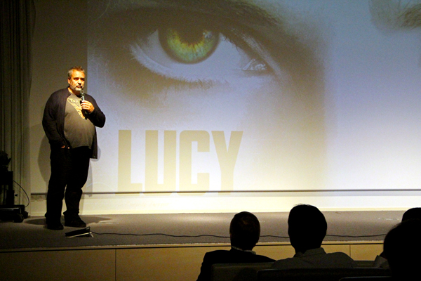 Luc Besson présente son nouveau film LUCY